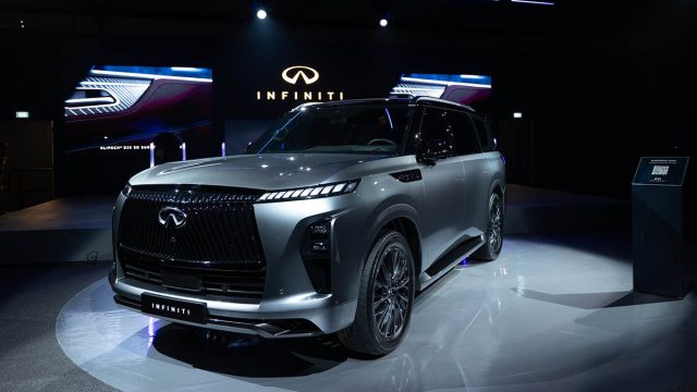 تجربة استثنائية: عرض سيارة إنفينيتي QX80 الجديدة كلياً للمرة الأولى في الشرق الأوسط